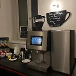 Hotel Chevron
