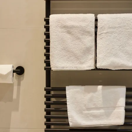 Hotel Chevron 4*