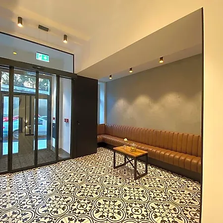 Chevron Hotel Praag