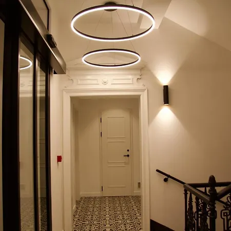 Hotel Chevron