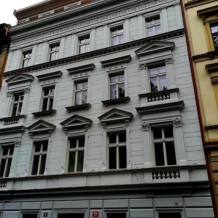 Chevron Hotel Praag