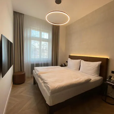 Hotel Chevron