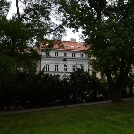 Chevron Szálloda 4*