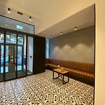 Chevron 酒店 4*
